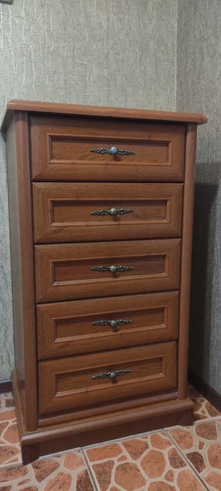 Мебель для гостиной и кровать