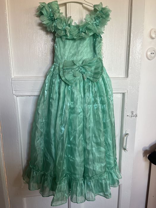 Платья для девочек 10,12 лет