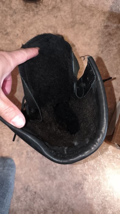 Продам берцы зимние.41 размера