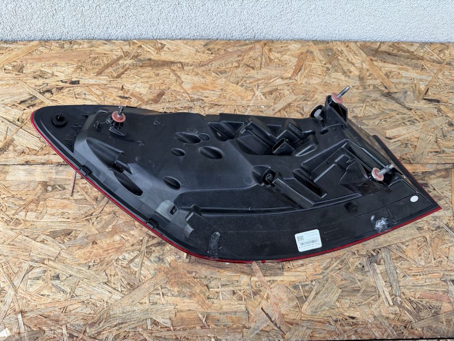 Stop tripla lampa dreapta aripa Mercedes GLE Coupe W167 LED Originala