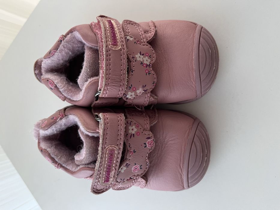 Обувки за прохождане - Колев и Колев; Biomechanics