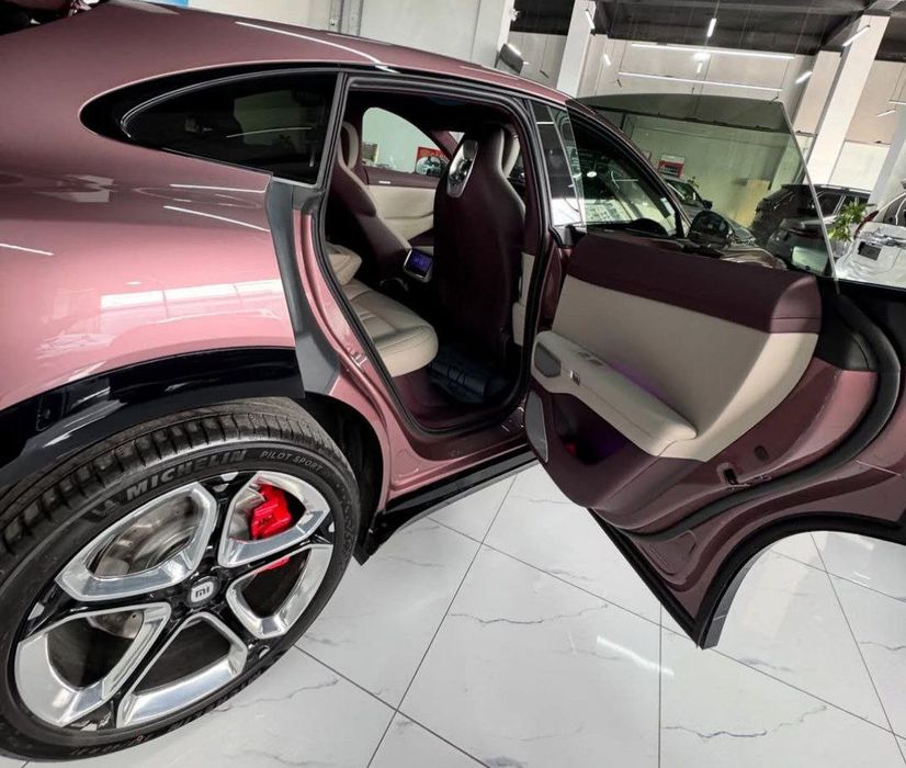 Xiaomi yu 7 max электромобиль