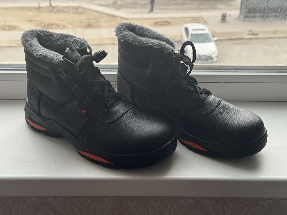 Сапоги рабочие, Ботинки Берцы