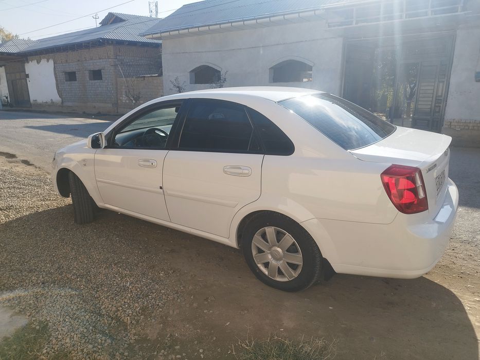 Срочна Жентра сотилади