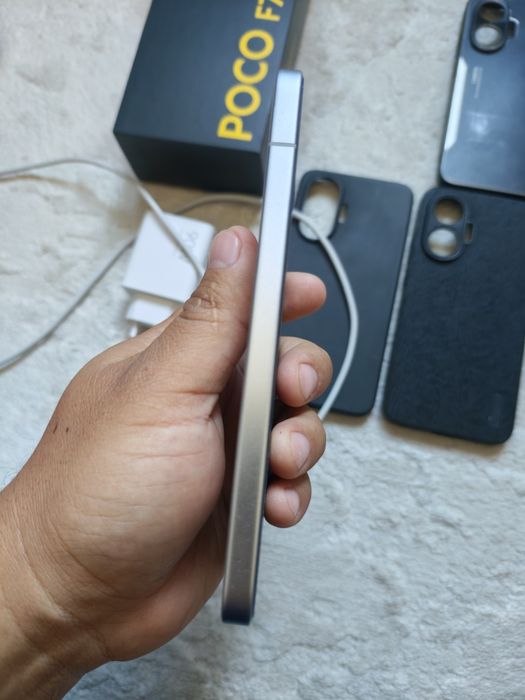 Продам Poco F7, в идеальном состоянии