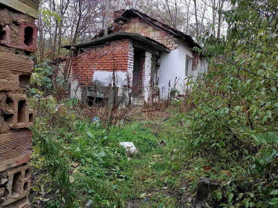 Продава се Парцел в Карнобат - 450 кв.м за 83 €/кв.м - Снимка #4