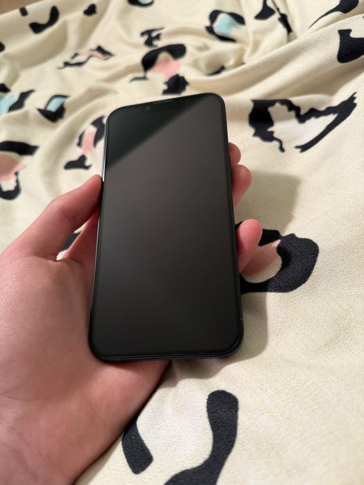 Iphone 14 baterie 86% , ingrijit 128gb