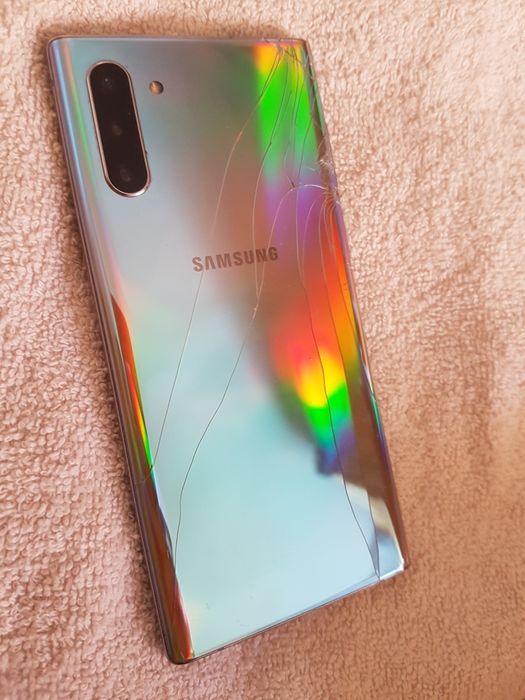 Vand Samsung Note 10 functional
