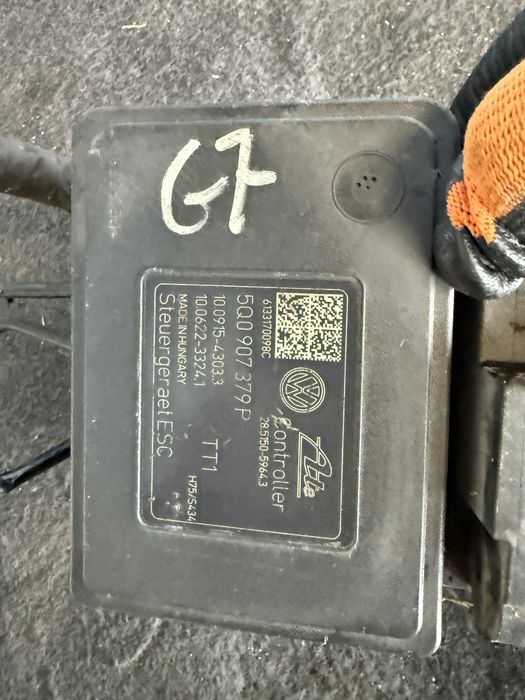 ABS помпа модул Абс за VW Golf VII 7 5G ABS Block 5Q0614517 p 1.4tsi
