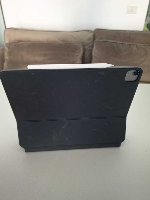 Ipad Air 13" M2 - 256 + Magic Keyboard + Apple Pencil Pro