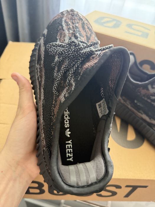 Adidasi Yeezy 350 v2 MX Rock / Premium / OFERTA