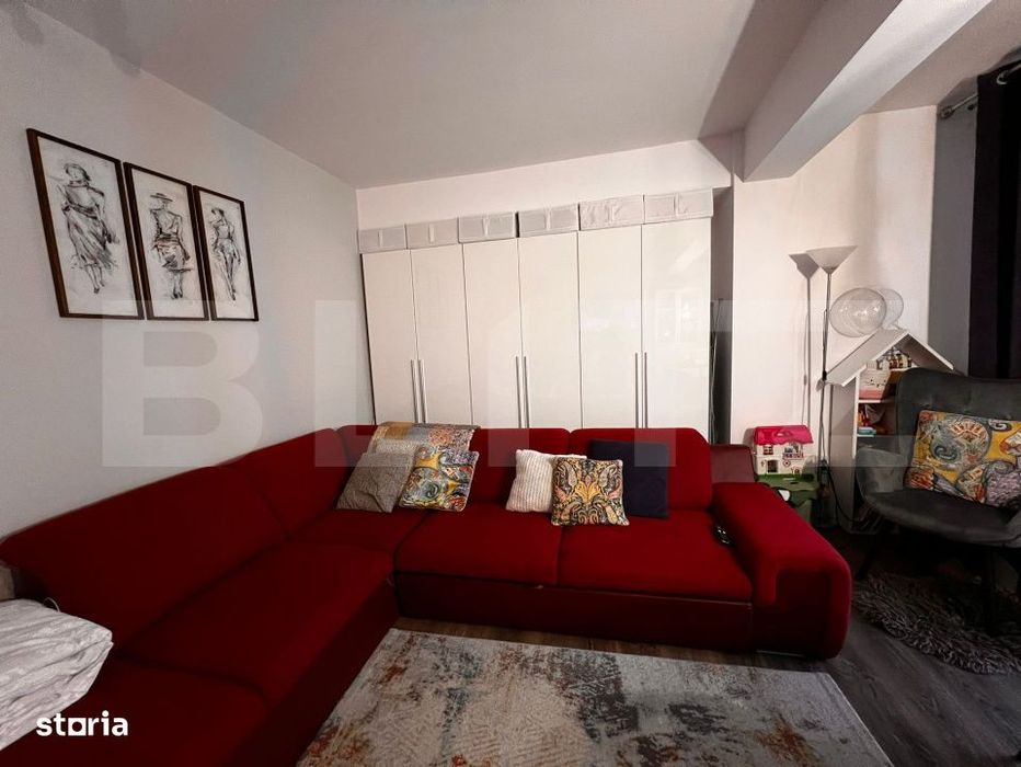 Apartament 2 camere, etaj 2, parcare inclusa, bloc cu lift, zona sens — fotografia 1