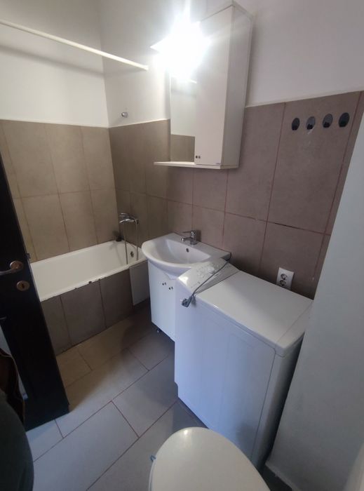 Mini-garsoniera

Garsoniera decomandata situată