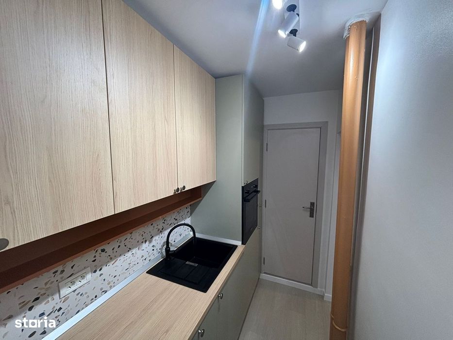 unirii , rond Alba Iulia garsoniera