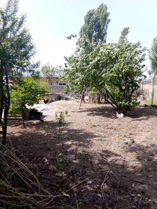 Продам участок  5 ком