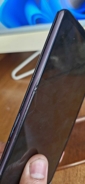 Samsung s20 FE б/у