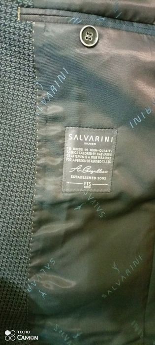 Kastyum pidjak sotiladi