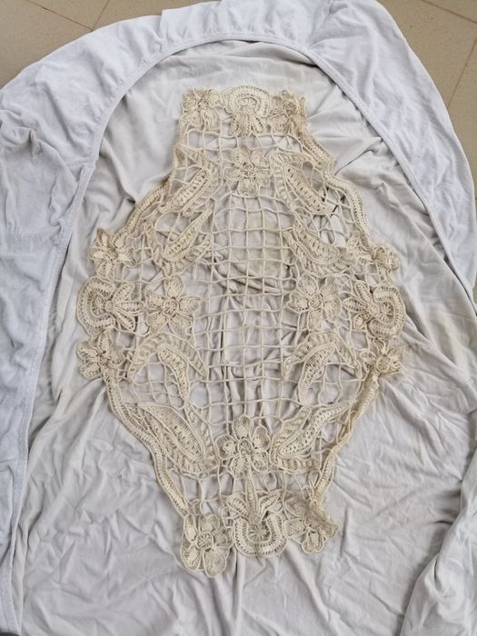 Vând fețe de macrame