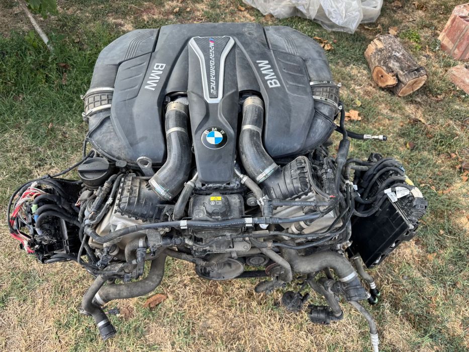 Мотор bmw N63B44 462кс