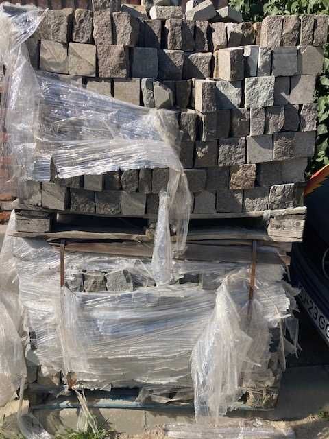 Piatra cubica andezit 10x10x5cm