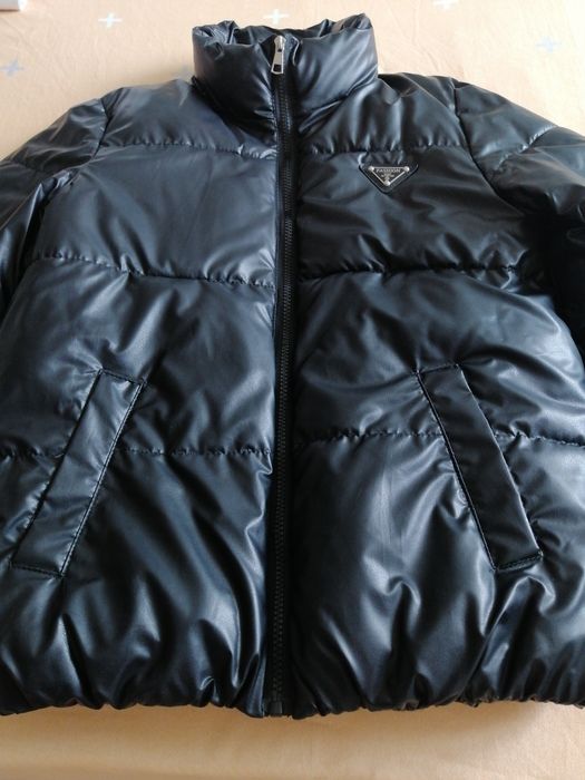 Продам курточку. Размер L. 40-44