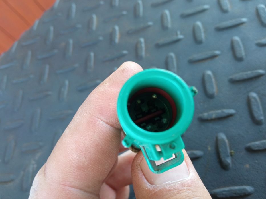 Ламбда сонда 2броя форд фокус мк1