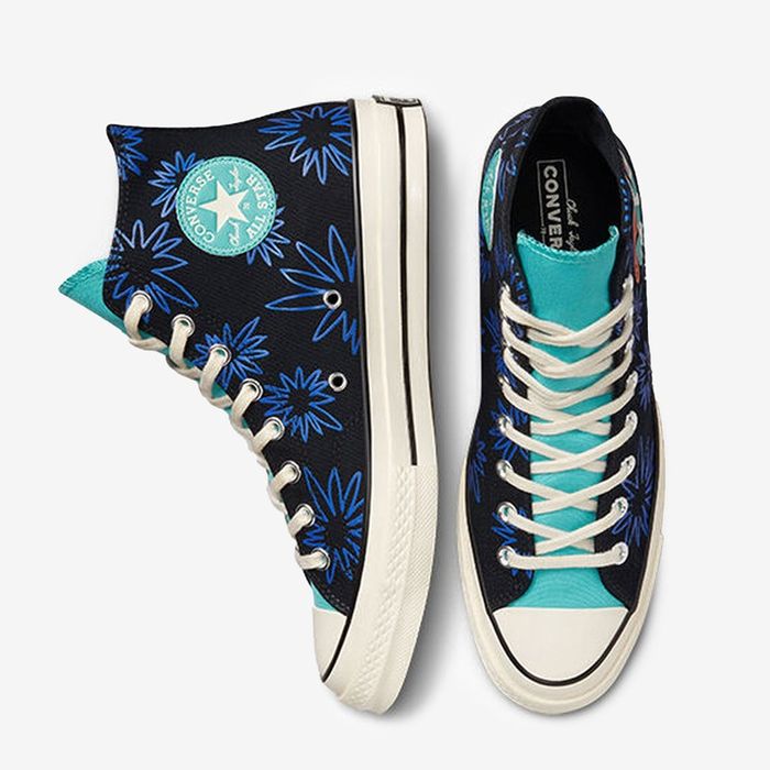 Продам  новый Convers Chuck 70 High 'Sunny Floral'