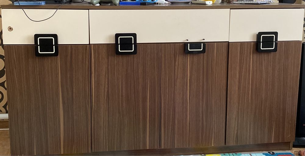 Мебель/ комод