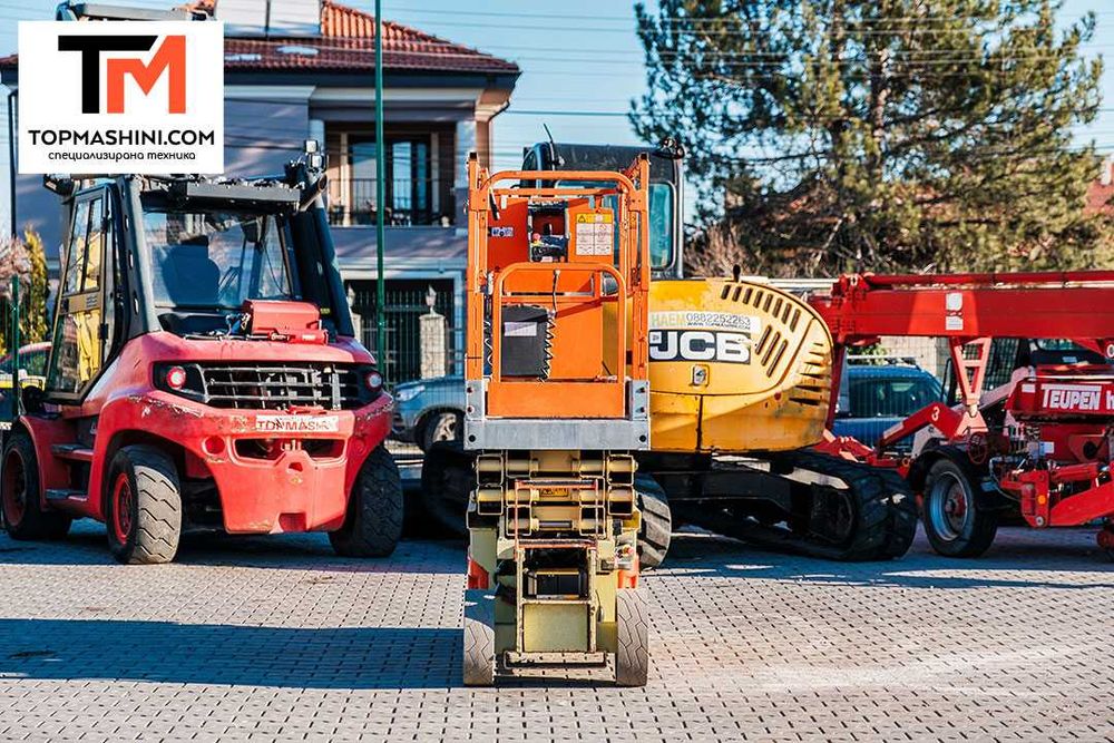 Ножична вишка JLG 2030 ES