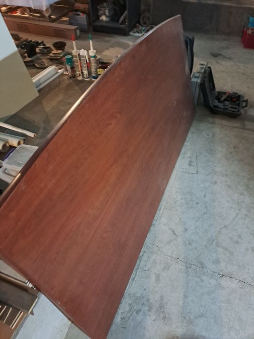 Стол две разных хорошим состояний