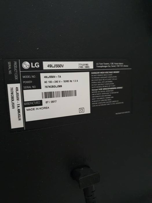 Телевизор   плоский смарт