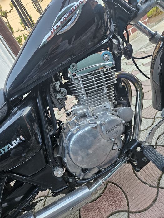 Suzuki marauder 250
