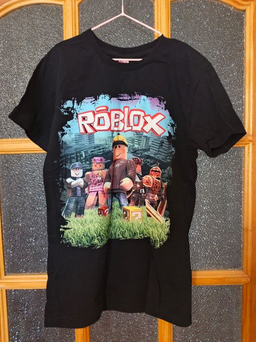 Одежда для девочки 9-12 лет