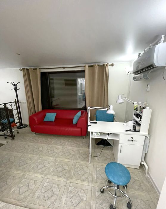 Место для маникюра