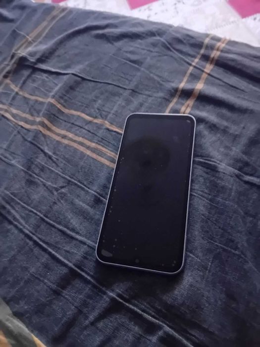 Продавам samaung A 14