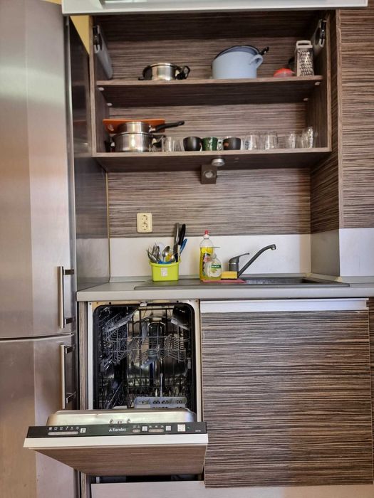 Дава се под наем Двустаен апартамент в Варна, Цветен квартал - 50 кв.м за 498.27 € - Снимка #12