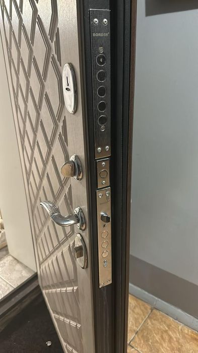 Установка(врезка)электронных,смарт замков