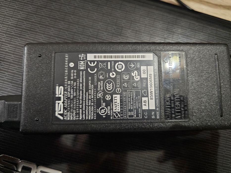 Лаптоп Asus K53S