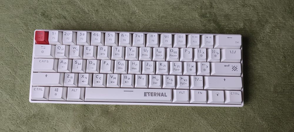 Продам новую клавиатуру