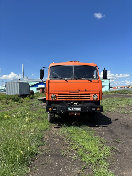 Продам камазы 3 шт с прицепами