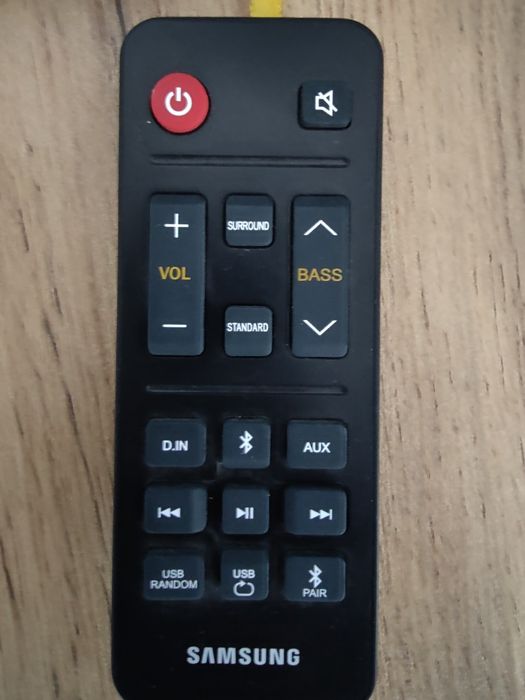 Саундбар Samsung