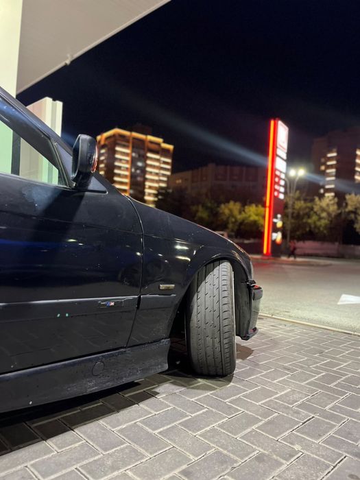 Продам BMW 328i