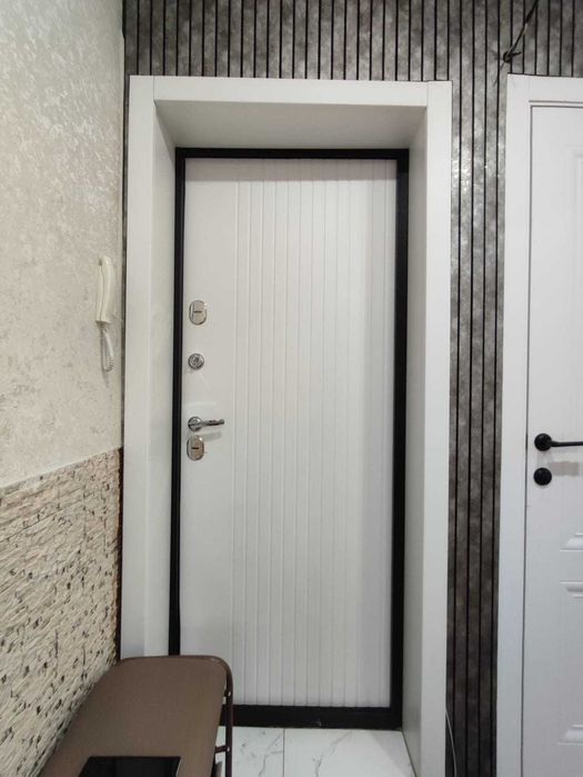 продается 4 комнатная квартира