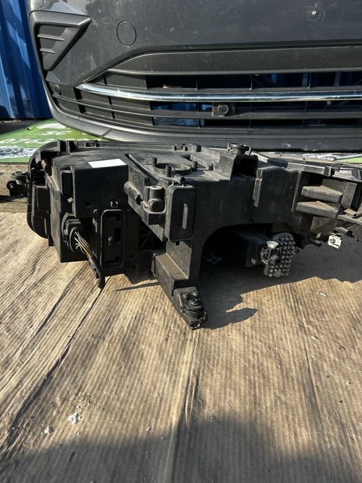 Far stanga Volkswagen Tiguan 2022 facelift