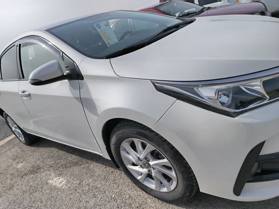 Тойота Каролла авто