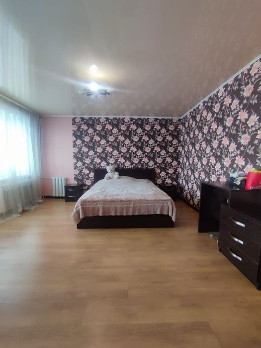 Продам  3х ком.кв универмаг