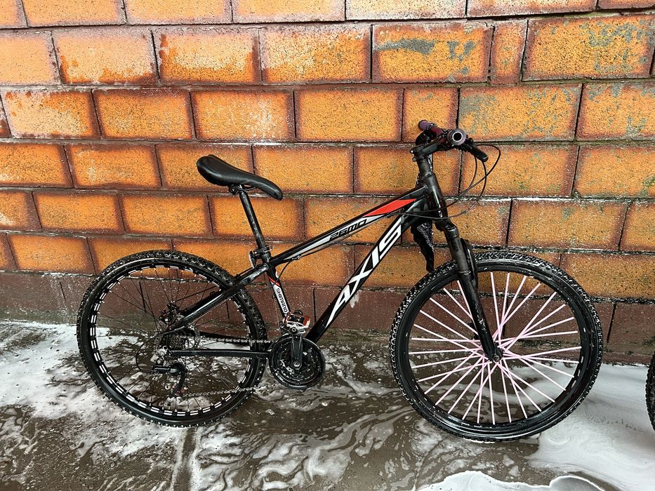 Продам Велик Axis 26