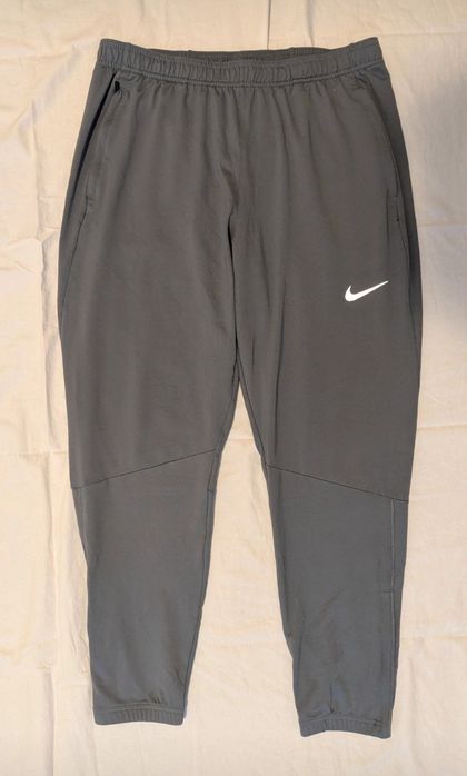 Pantaloni lungi Nike mărimea M-L