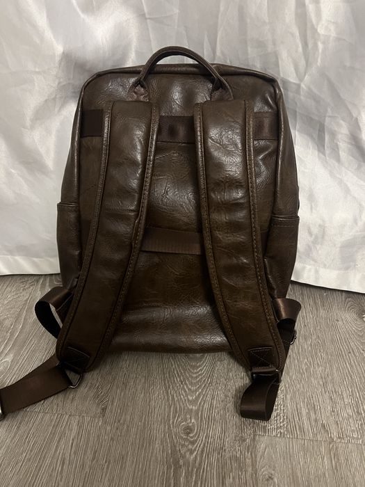 Продается мужской рюкзак