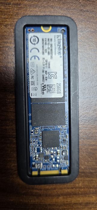 Vand Rami &SSD laptop 16 gb 3200 si 256 gb